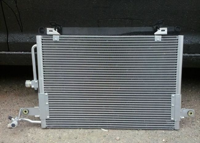 Радиатор кондиционера STELLOX 10-45007-SX (Audi A6 2.5TDI) фото